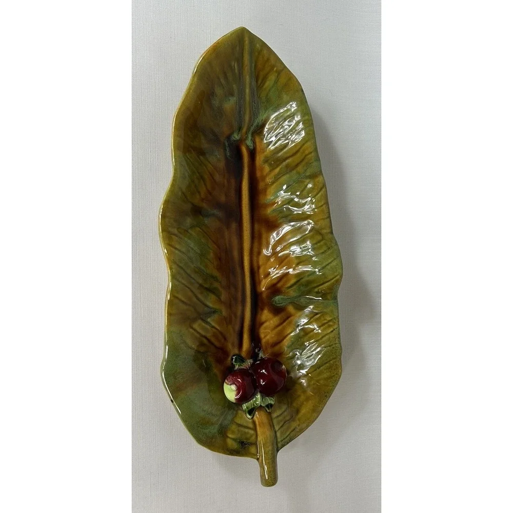 Vintage Wade of California Art Pottery Leaf w/ Apples Platter - Drip Glaze‎